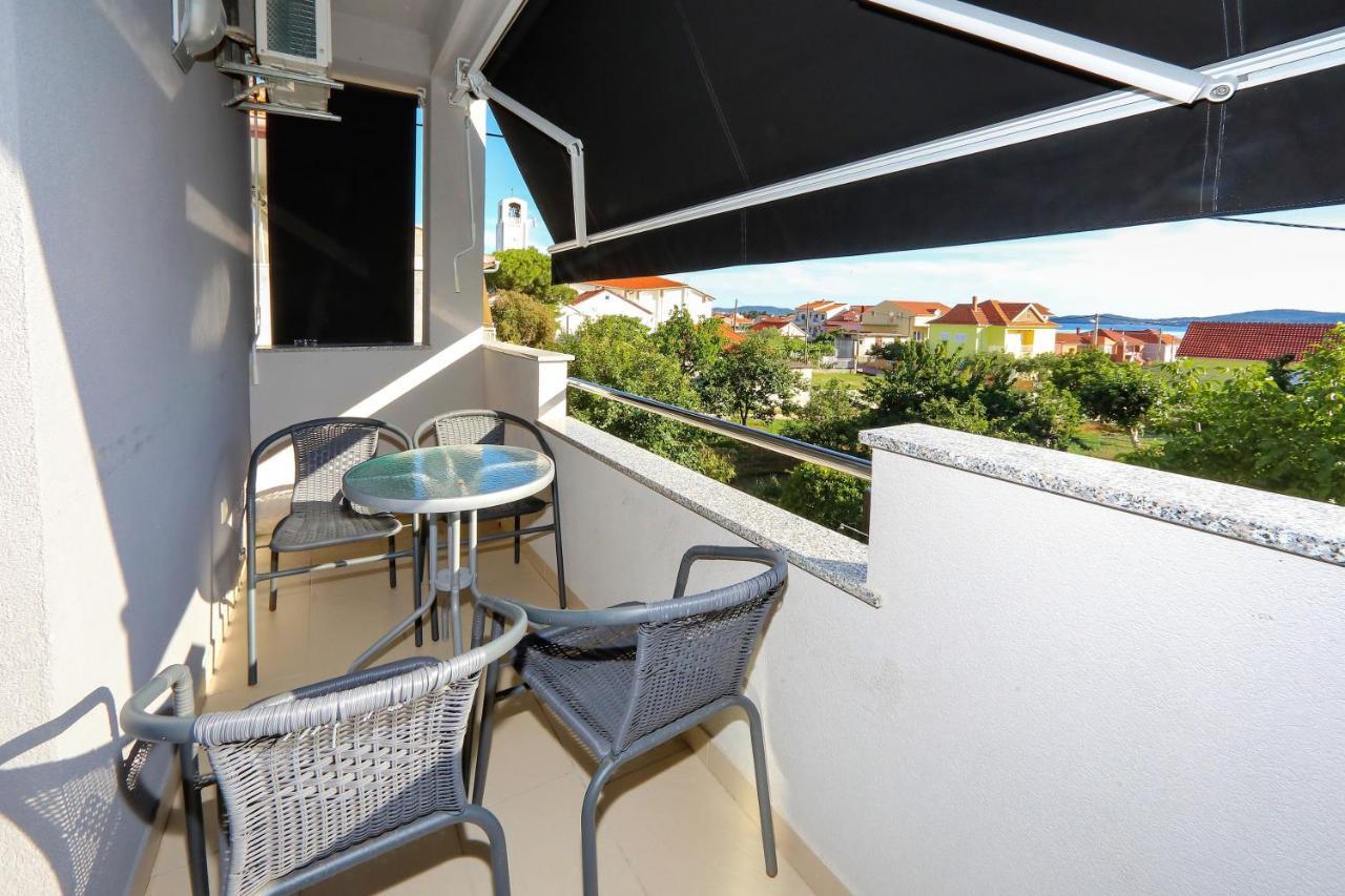 Apartments Neli Bibinje Kültér fotó