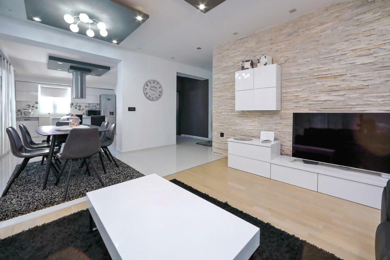 Apartments Neli Bibinje Kültér fotó